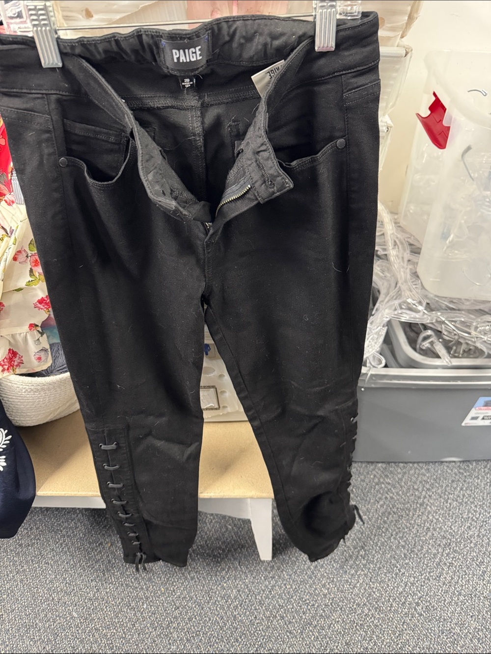 Paige lace-up jeans size 29 // 062139